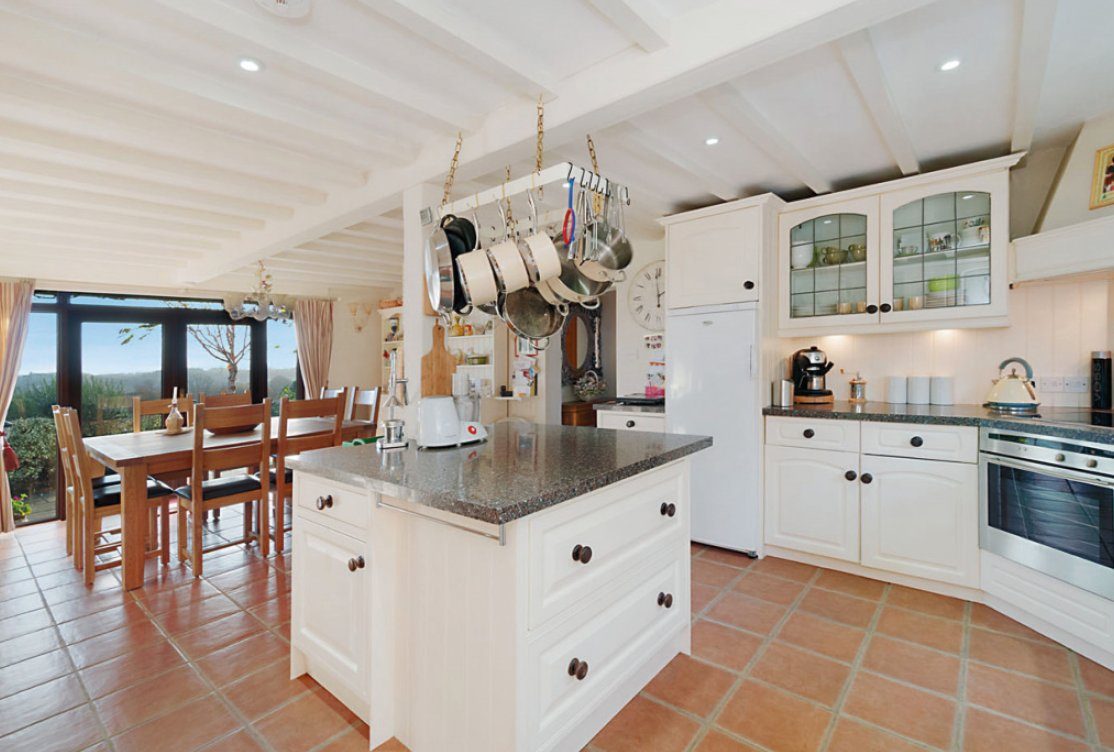 Farmhouse Ticehurst, East Sussex – extension by Mitchells Construction, photo 3
